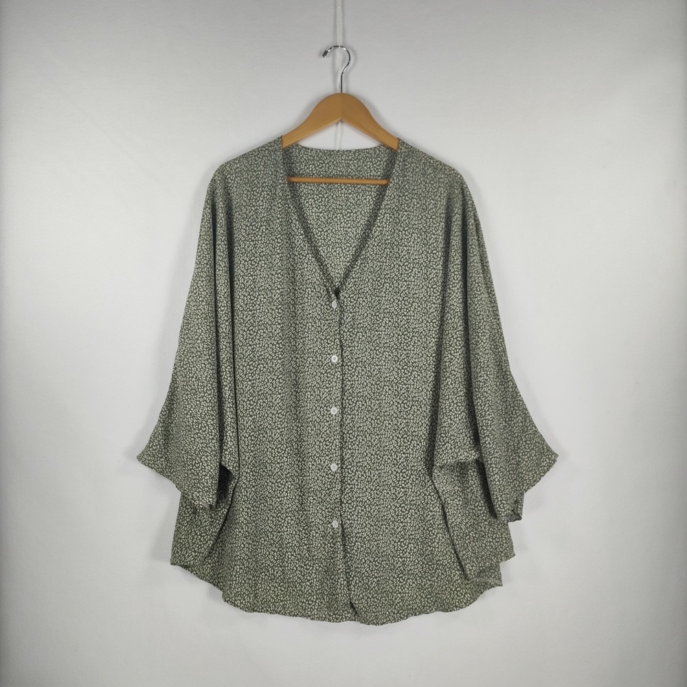 Shein Curve 5XL Sage Green Animal Print Kimono Sleeve Button Up Blouse Top